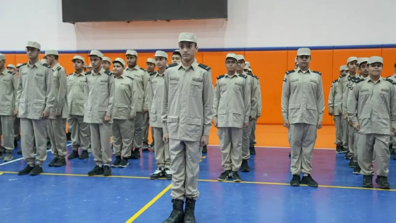 شرطة عجمان تستقبل 523 طالبًا في فعاليات جديدة